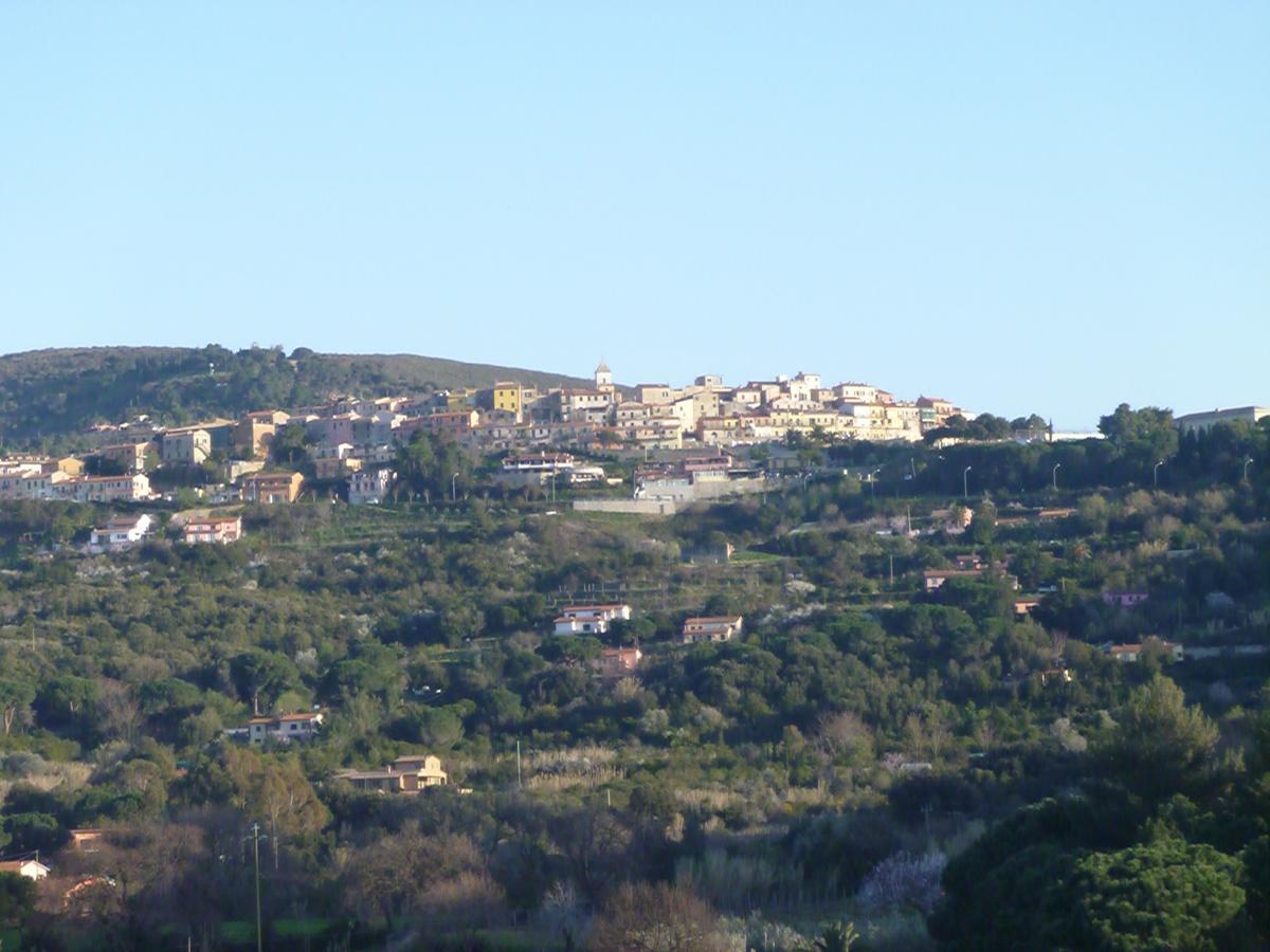 Appartamenti Gli Alberi كابوليفيري المظهر الخارجي الصورة