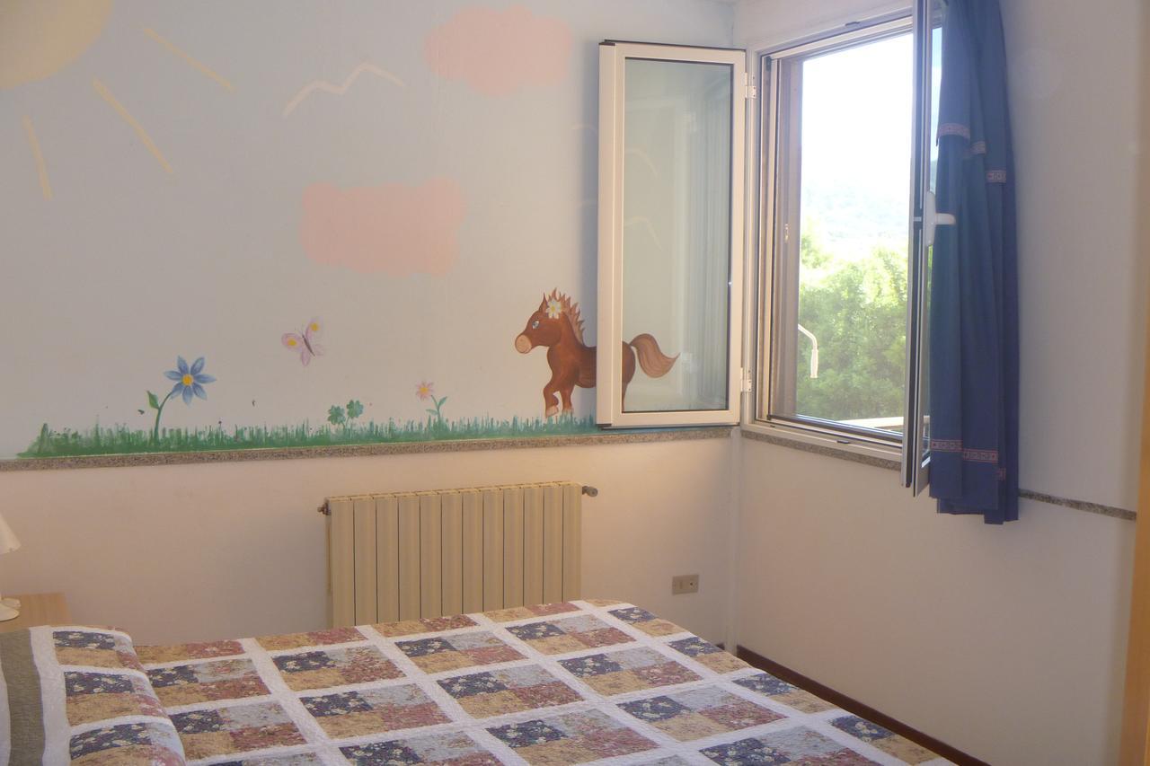 Appartamenti Gli Alberi كابوليفيري المظهر الخارجي الصورة
